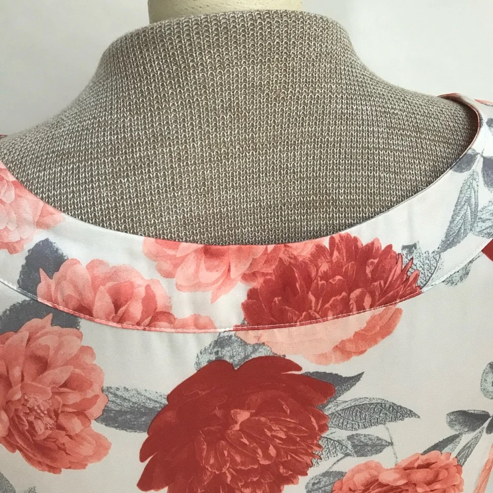 H&M Dress Floral Sleeveless Women’s size 8 - Picture 4 of 8